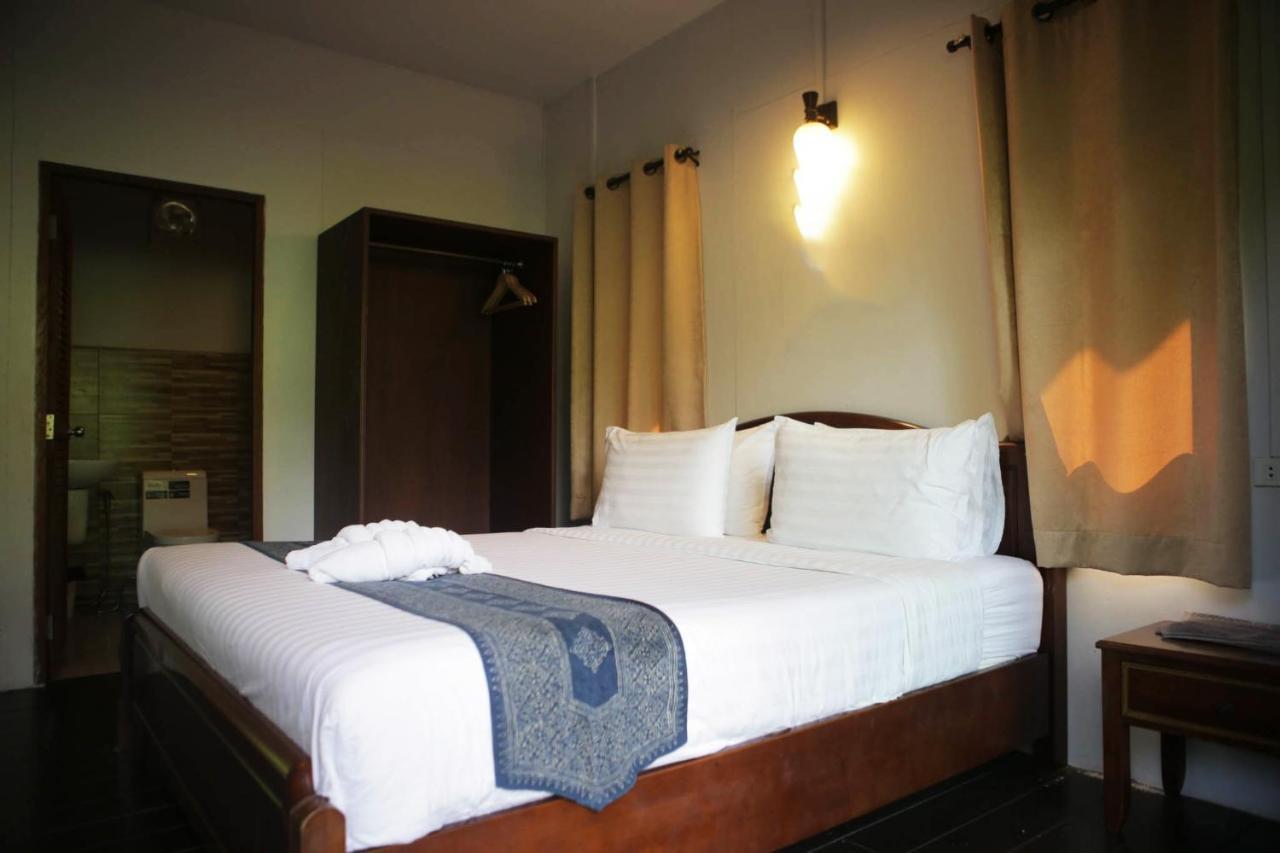 Plawan Lipe Bungalows Exterior photo